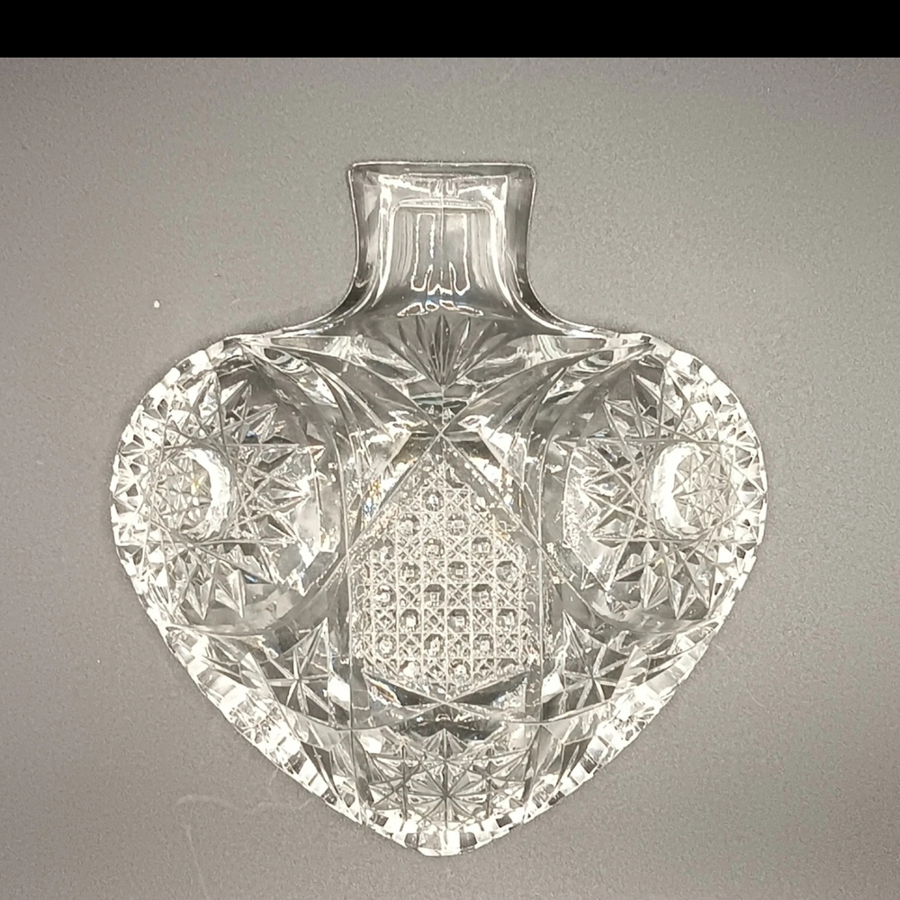 Elegant Crystal Art Piece